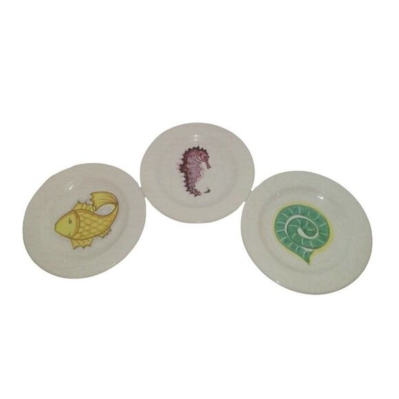 Ocean Themed Sea Life Plates from Italy - Seahorse Fish & Nautilus - Set of 3 - Picture 1 of 10